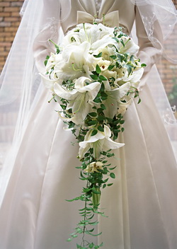 Flowers for a Wedding Cake